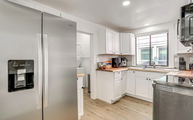 Family-friendly Seattle Home in Green Lake!