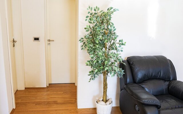 Elegant Apartment in Novalja near Sea