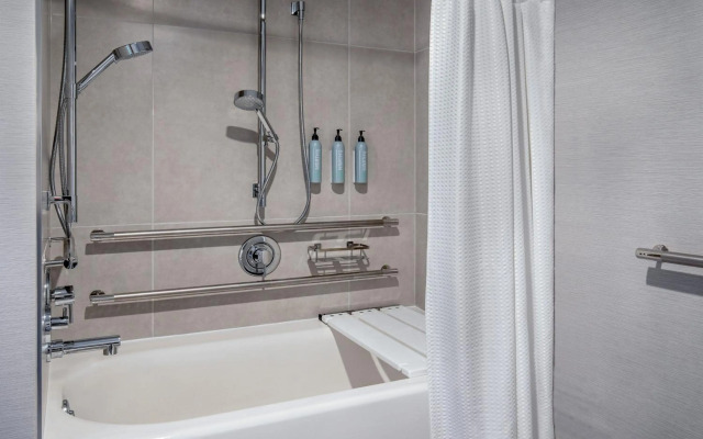 Courtyard by Marriott Boston Marlborough
