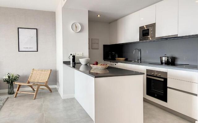 Via Celere 2330 Sea View Apartment