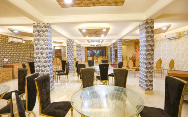 FabHotel Under Bridge