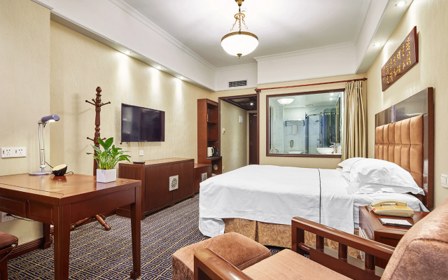 Grand Regency Hotel