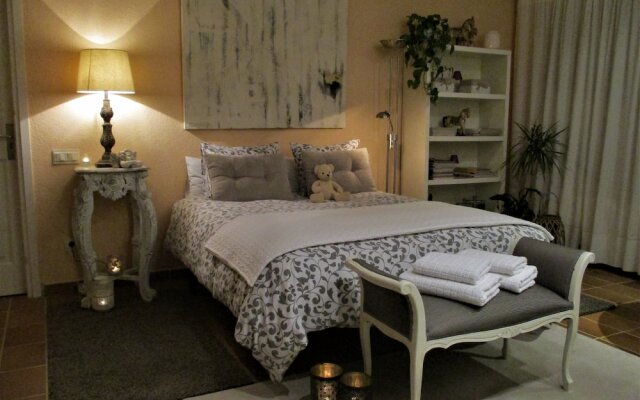 Satori B&B - Adults Only