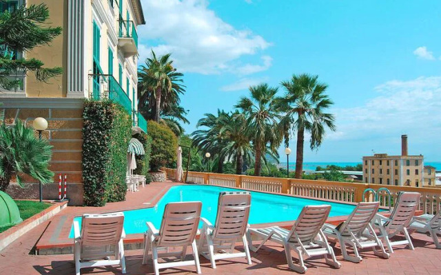 Apartment in Imperia Near the sea