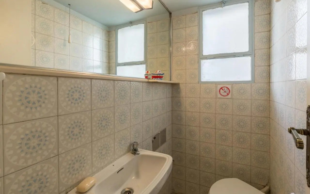 Art Deco Spacious Appartment close to centre