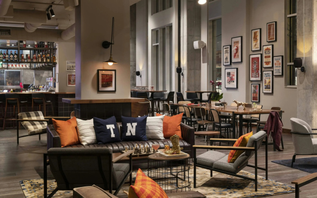 Moxy Nashville Vanderbilt Area