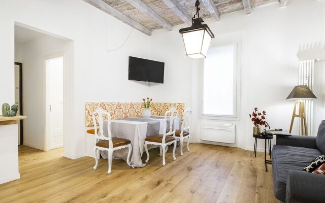 GetTheKey San Vitale Apartment