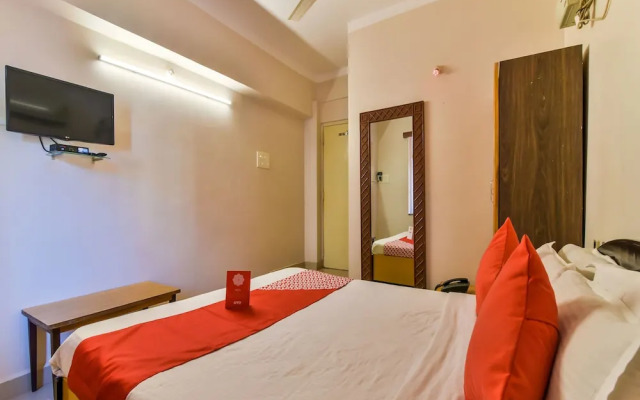 OYO 2863 Hotel 4 Pillar's