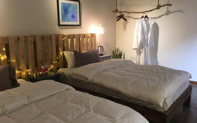 Shisui Home Guest House