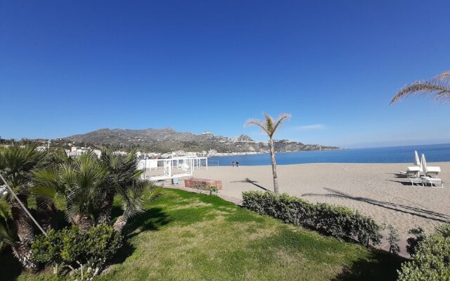 Naxos Holiday