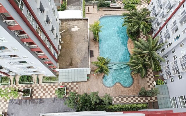 Spacious And Comfortable 3Br Vida View Makassar Apartment