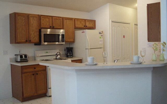Pool Homes by Holiday Villas Davenport