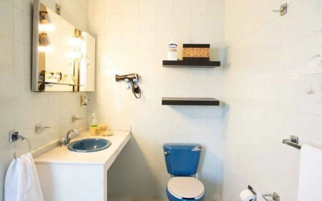 Alberca Privada Jardín y Garage para 8