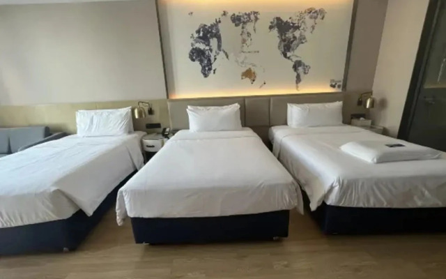 Kyriad Marvelous Hotel(Huizhou Boluo Yuanzhou)