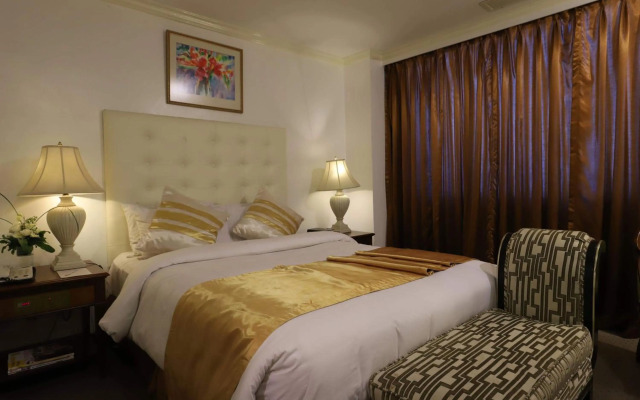 Tiara Oriental Hotel