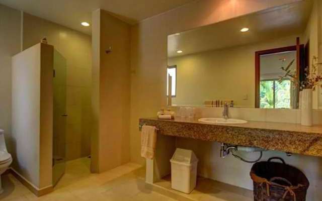 Palmar del Sol Condominium by ChezPlaya