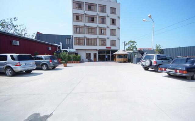 Hotel 725