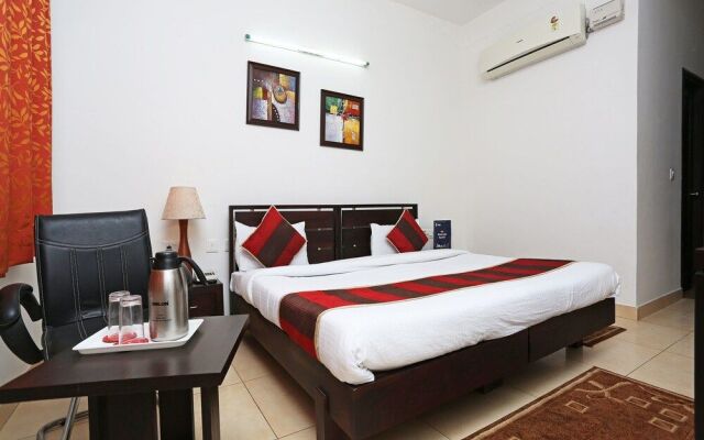 OYO 4646 Hotel Hari Villa