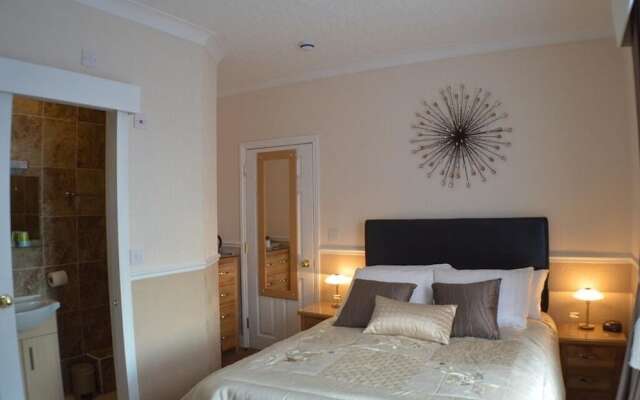 Diadem Hotel - Formerly The Shrewsbury Guest House