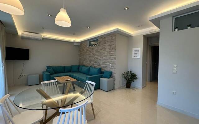 Elpida Luxury Apartments & Suites