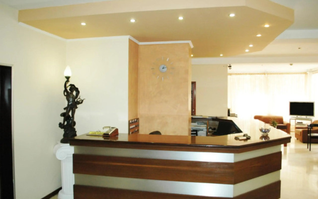 Omiros Hotel