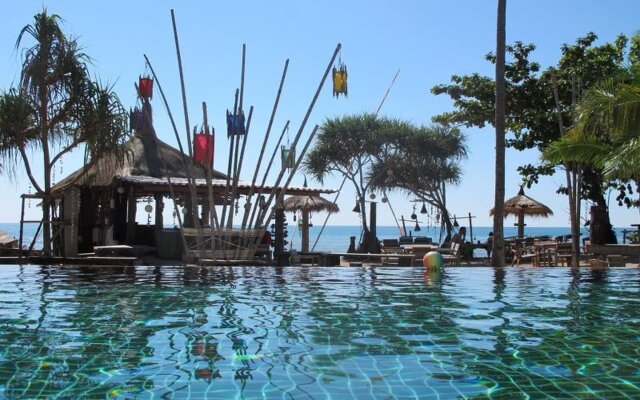 Coco Lanta Eco Resort