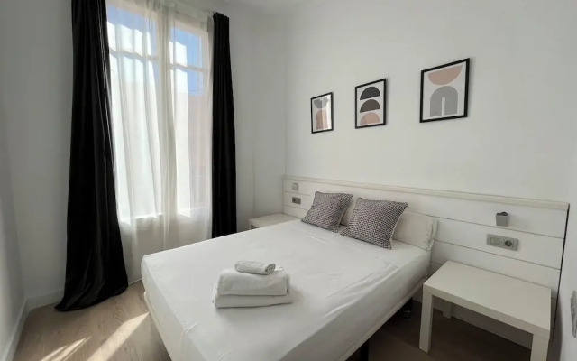 Apartamentos Express by gaiarooms