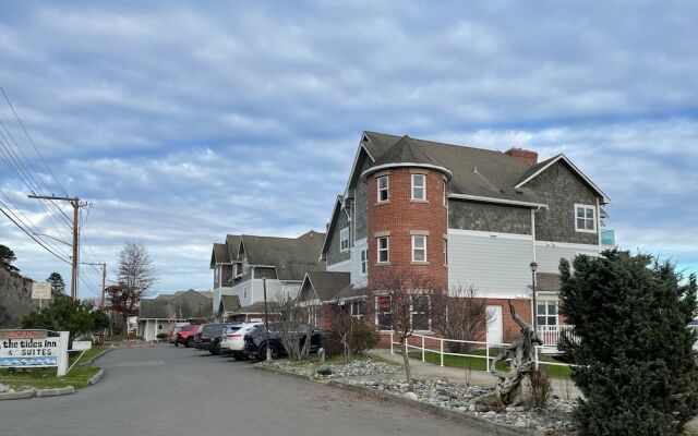Tides Inn & Suites