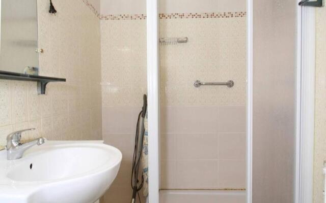 Appartement Balaruc-les-Bains, 1 pièce, 2 personnes - FR-1-553-37