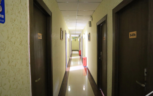 Baoshi Hostel