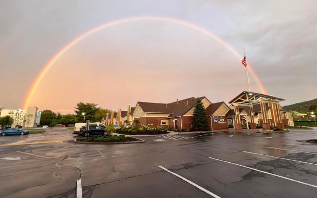 Best Western Fishkill Inn & Suites