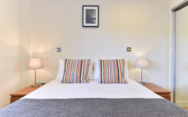 London Bridge City Apartments