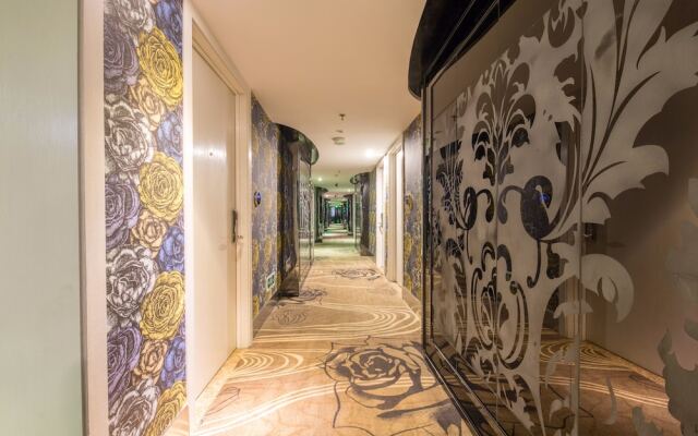 Lvgu Hotel Yiwu