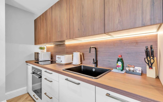 Hove Alone 5 Top Floor By My Getaways