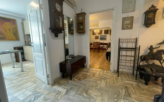 Apartment In The Historical Center