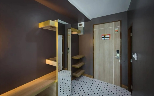 The Feeling Hotel