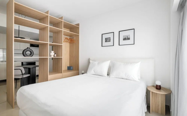 Hestia at Moreno 550