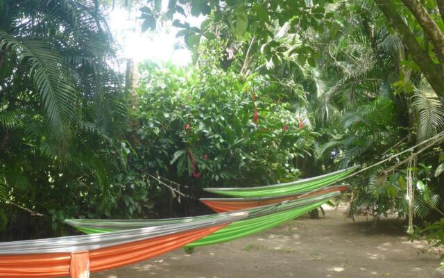 Aracari Garden Hostel