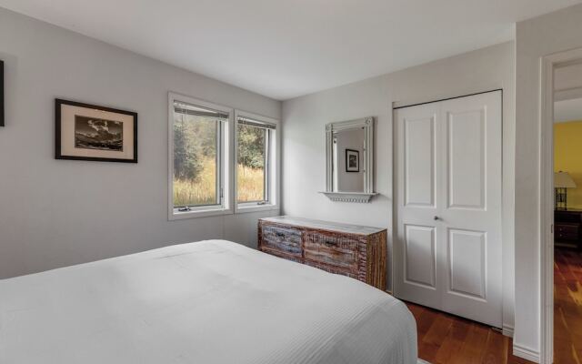 Woodbridge Condos by Snowmass Vacations