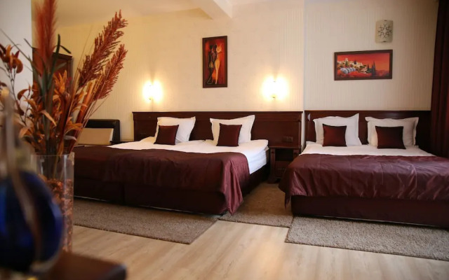 Hotel Aris & Adria