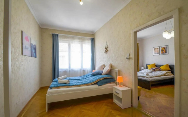 Lónyay Gellert View 2BR