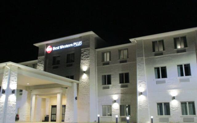 Best Western Plus Wills Point