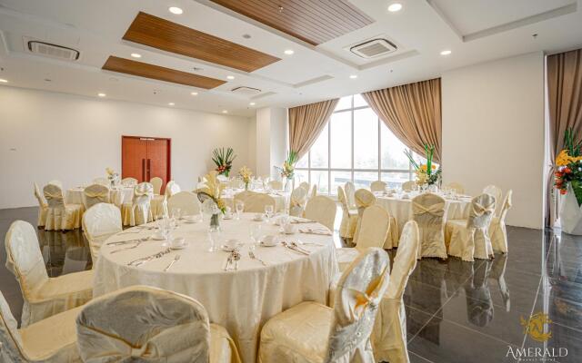Amerald Resort Hotel Desaru