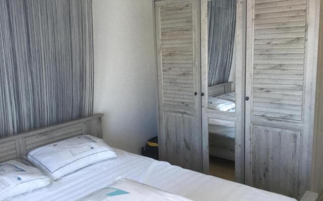 Volledig vernieuwd appartement tussen zee,bos en de duinen