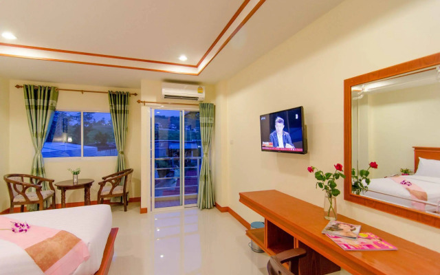 ZEN Rooms Chaofa Nok