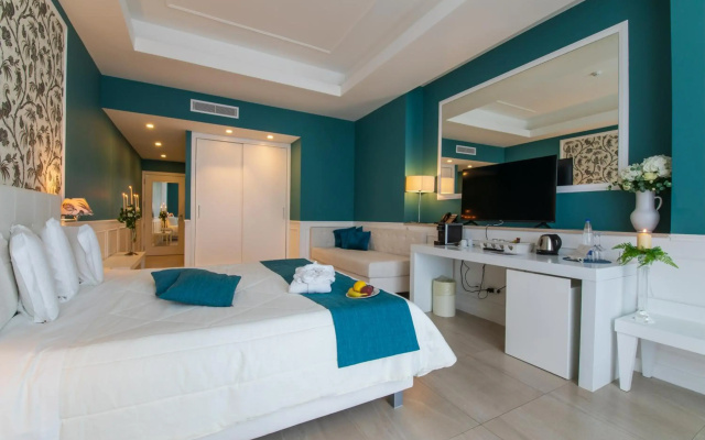 Bianco Riccio Suite Hotel