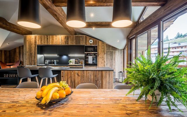 Moulin II - Design Chalet With Private Hot-tub and Garden