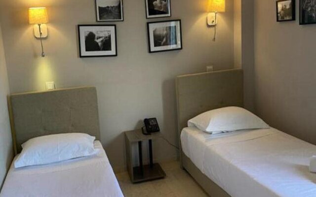 Athens Iris Hotel