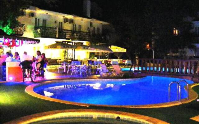 Cinar Apart Hotel