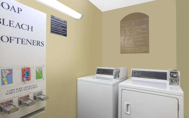 Super 8 by Wyndham Christiansburg/Blacksburg Area